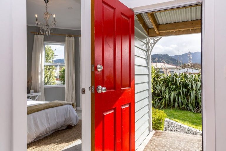 Photo of property in 23 Lyon Street, Featherston, 5710