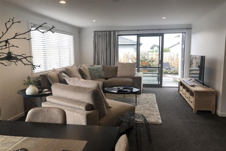 Photo of property in 48 Arabella Lane, Snells Beach, 0920