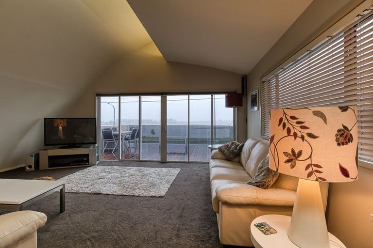 Photo of property in 23 Meeanee Quay, Westshore, Napier, 4110