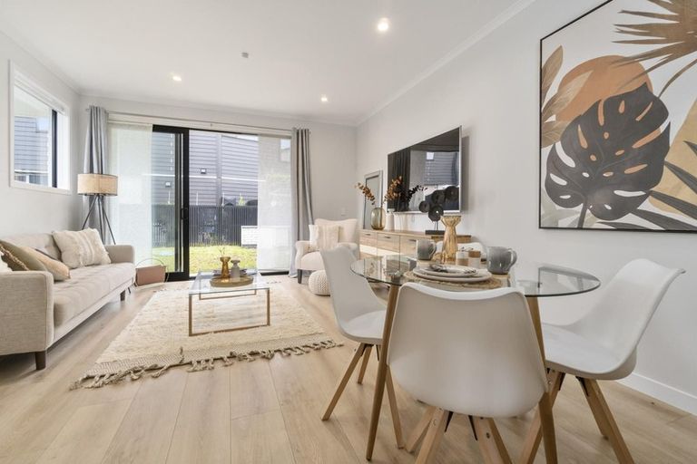 Photo of property in 8 Frank Gill Road, Hobsonville, Auckland, 0616