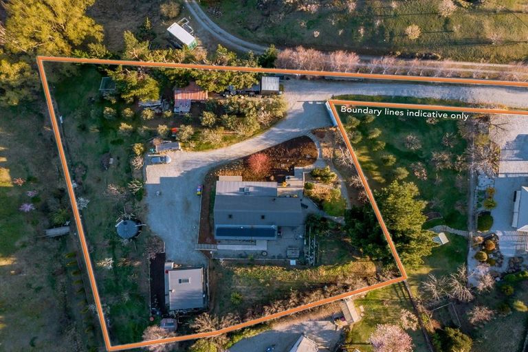 Photo of property in 21 Ritchie Lane, Bannockburn, Cromwell, 9384