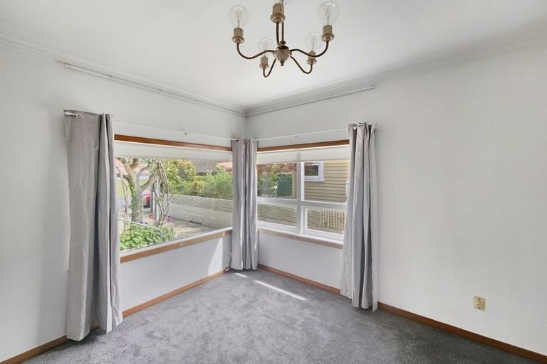 Photo of property in 35 Ropata Crescent, Boulcott, Lower Hutt, 5010
