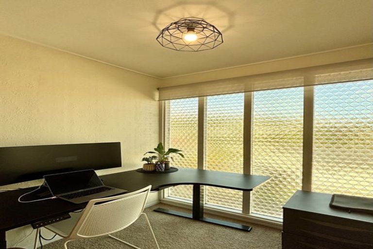 Photo of property in 11 Malaghan Grove, Johnsonville, Wellington, 6037