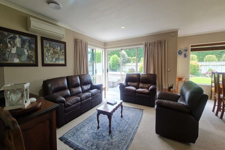 Photo of property in 44 Phillips Street, Sanson, 4817