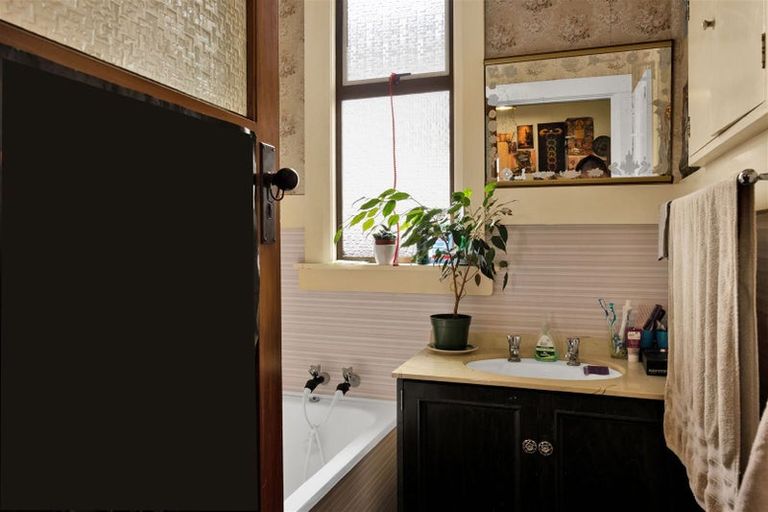 Photo of property in 40 Mill Road, Lower Vogeltown, New Plymouth, 4310