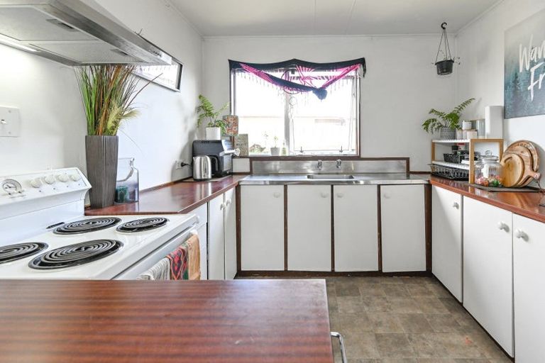 Photo of property in 10a Lander Street, Flaxmere, Hastings, 4120