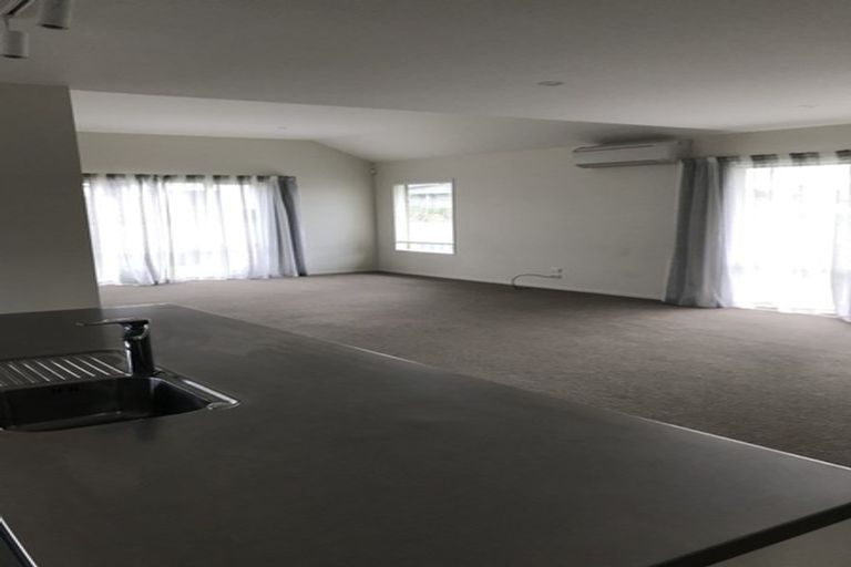 Photo of property in 11 Pakura Street, Pegasus, 7612