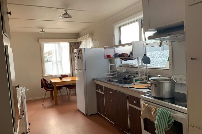 Photo of property in 10 Kilmister Grove, Boulcott, Lower Hutt, 5011