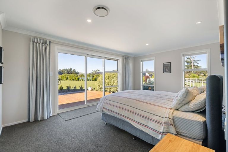 Photo of property in 18 Ashgrove Lane, Ashhurst, Palmerston North, 4470