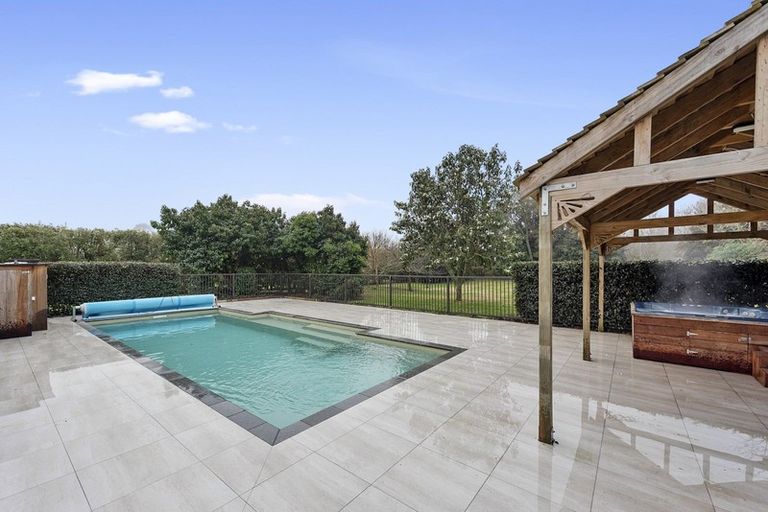 Photo of property in 17 Cranmere Drive, Tamahere, Hamilton, 3283