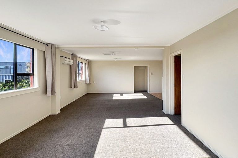 Photo of property in 18 Ridout Street, Maeroa, Hamilton, 3200