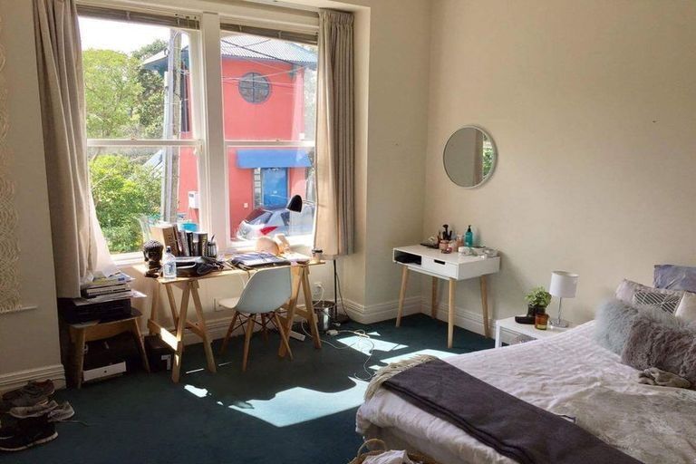 Photo of property in 21 Everton Terrace, Kelburn, Wellington, 6012