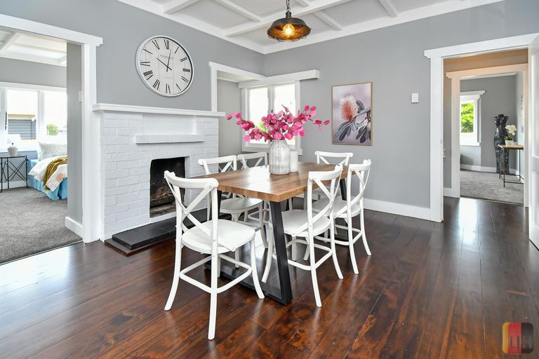 Photo of property in 1/24 Great South Road, Papakura, 2110