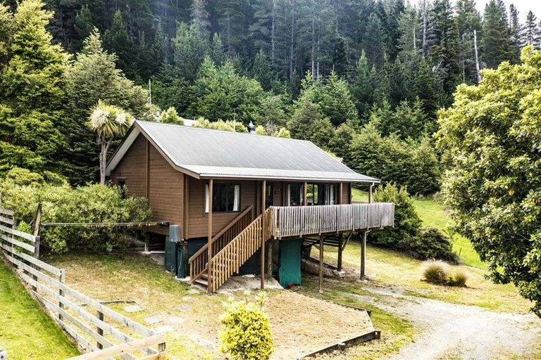 Photo of property in 22 Acheron Heights, Hanmer Springs, 7334