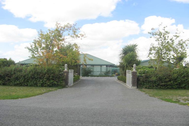 Photo of property in 12 Piako Drive, Darfield, 7571