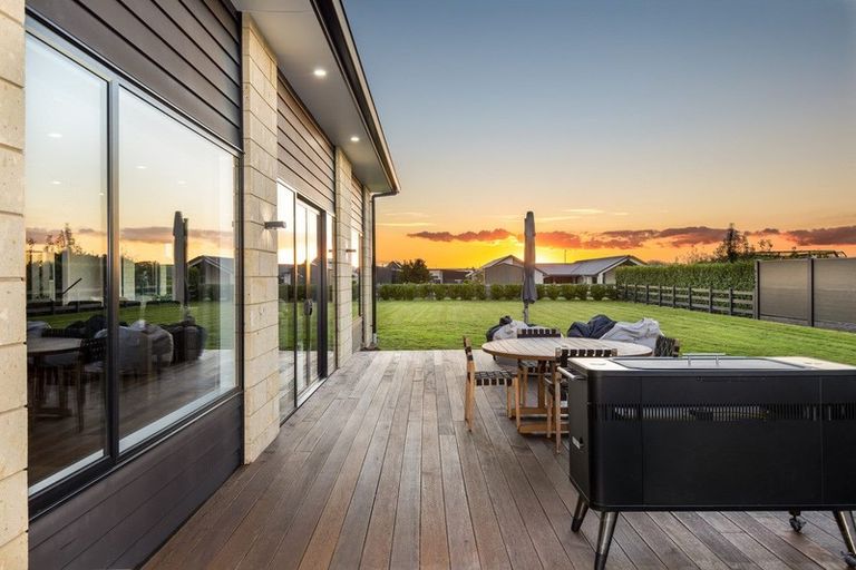 Photo of property in 8 Baxter Michael Crescent, Cambridge, 3434