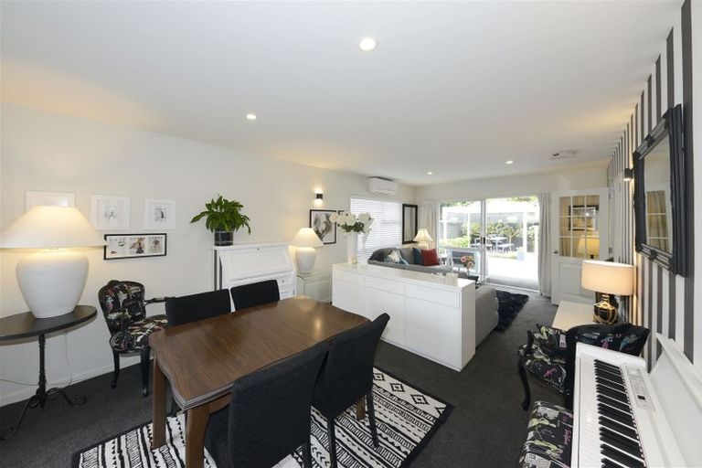 Photo of property in 5b Memorial Avenue, Ilam, Christchurch, 8053