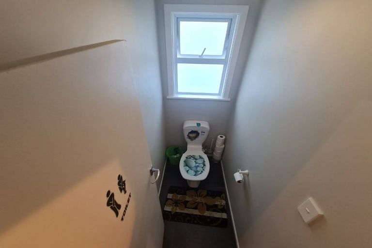 Photo of property in 261 Wellington Road, Wainuiomata, Lower Hutt, 5014