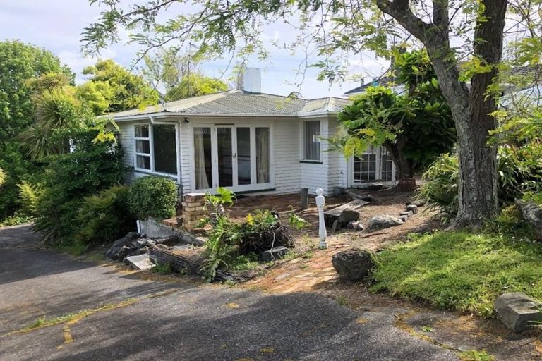 Photo of property in 4 Bevyn Street, Castor Bay, Auckland, 0620