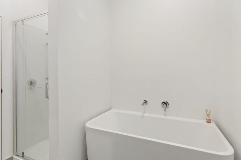 Photo of property in 10/50 Friend Street, Karori, Wellington, 6012