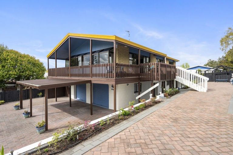 Photo of property in 42 Pelorus Street, Glenview, Hamilton, 3206