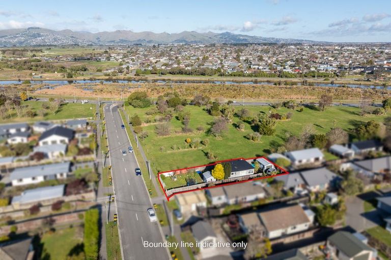 Photo of property in 184a Palmers Road, New Brighton, Christchurch, 8083