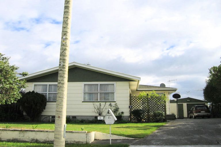 Photo of property in 6 Wynyard Crescent, Tamatea, Napier, 4112