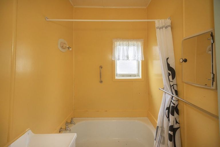 Photo of property in 60 Nottingham Street, Hampden, 9410