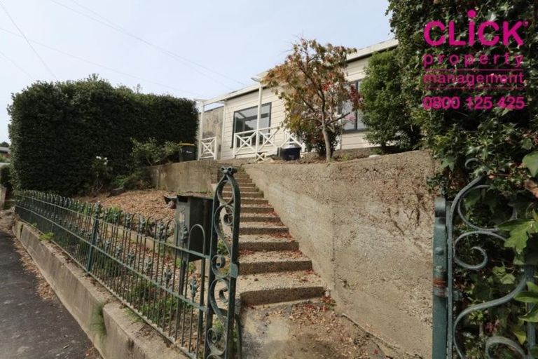 Photo of property in 32 Walton Street, Kaikorai, Dunedin, 9010