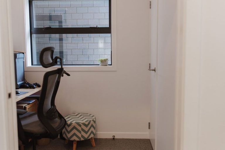 Photo of property in 72 Waipunahau Road, Waikanae, 5036