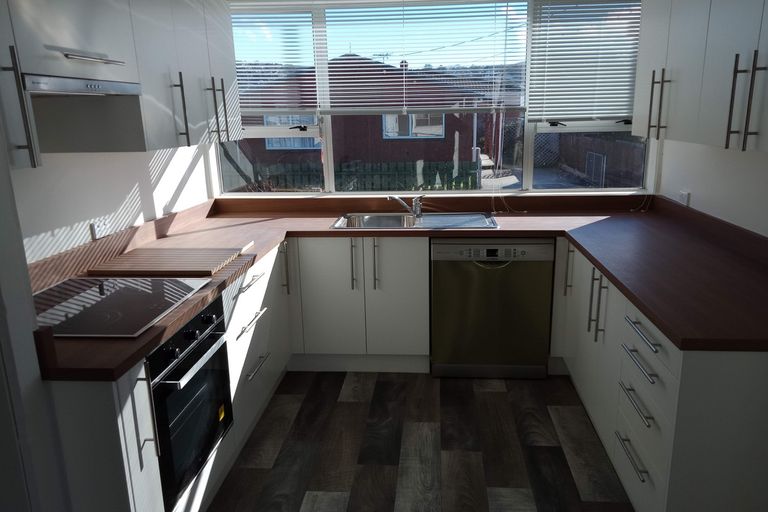 Photo of property in 140a Macandrew Road, South Dunedin, Dunedin, 9012