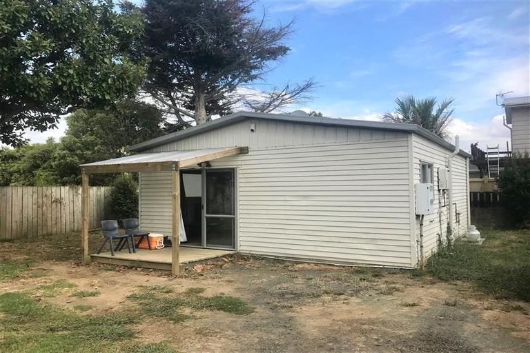 Photo of property in 13 Mail Avenue, Weymouth, Auckland, 2103