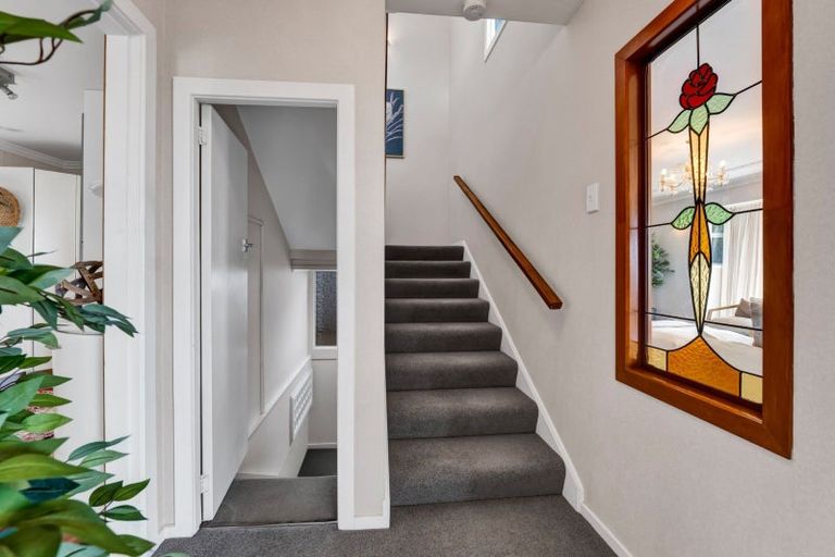 Photo of property in 157 Vivian Street, New Plymouth, 4310