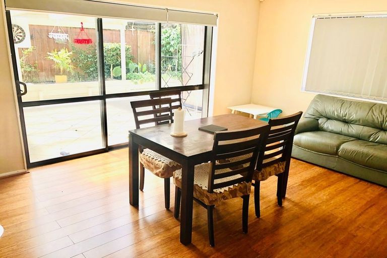 Photo of property in 9 Kalmore Place, Flat Bush, Auckland, 2016