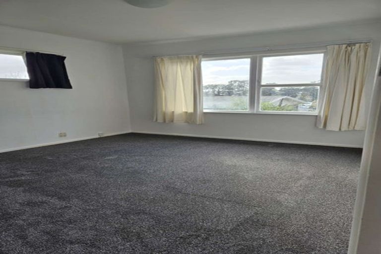 Photo of property in 10 Beldon Place, Pakuranga Heights, Auckland, 2010
