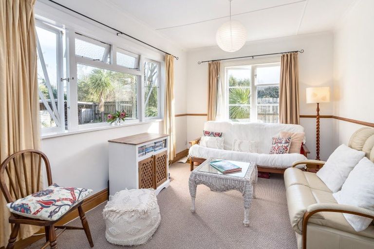 Photo of property in 138 Fitzherbert Street, Featherston, 5710