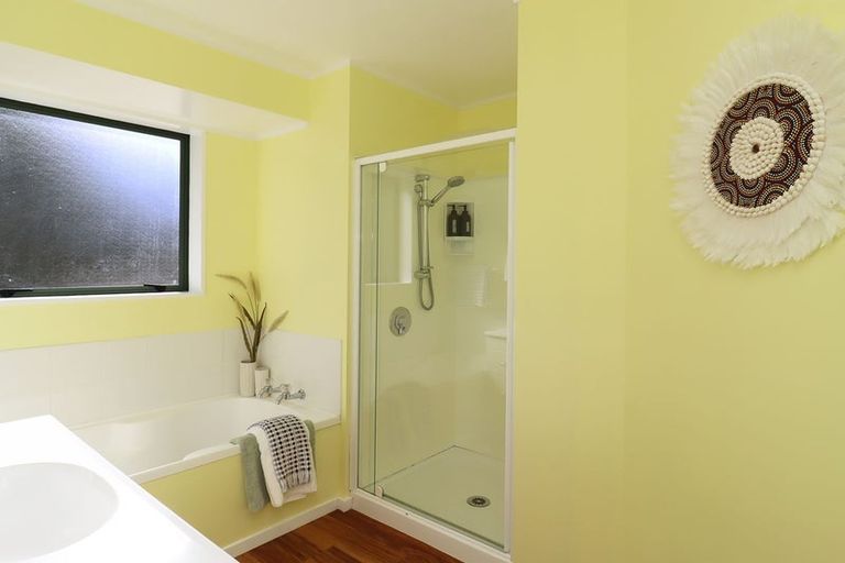 Photo of property in 76 Joyce Road, Hampden, 9410