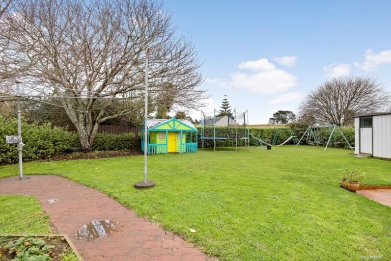 Photo of property in 114 Racecourse Road, Waiuku, 2123