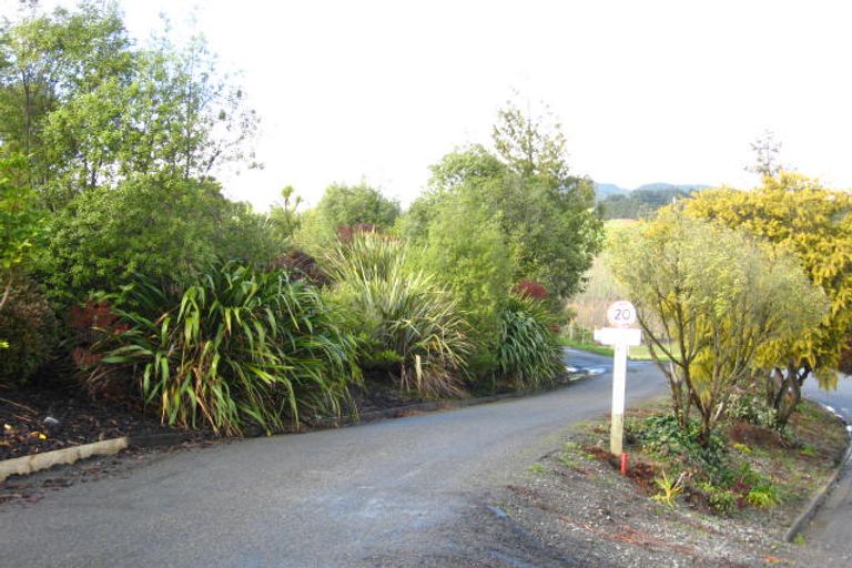 Photo of property in 37b Shalamar Drive, Cashmere, Christchurch, 8022