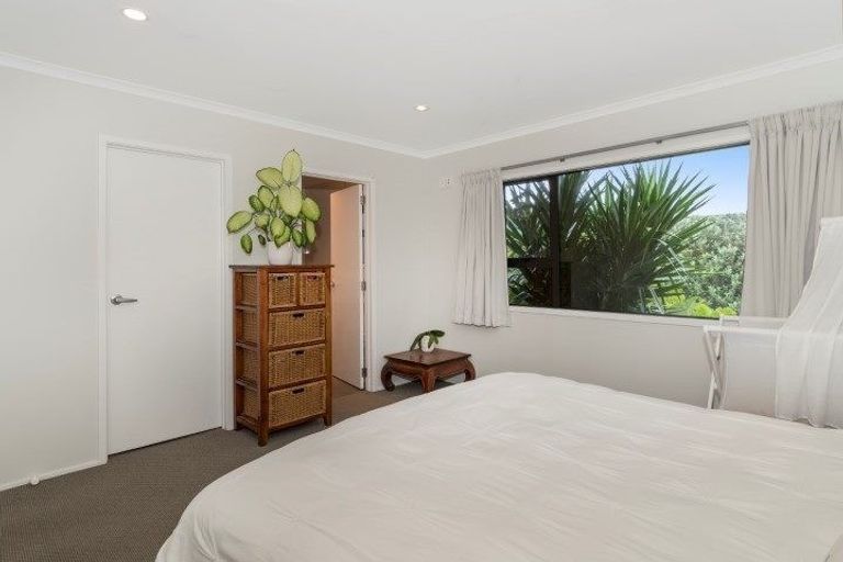 Photo of property in 73 Condor Drive, Pyes Pa, Tauranga, 3112