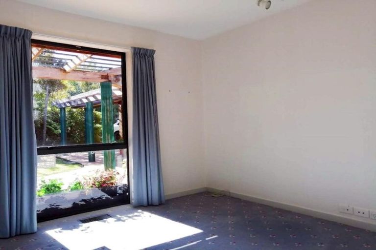 Photo of property in 117 Onetaunga Road, Chatswood, Auckland, 0626