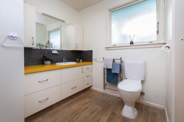 Photo of property in 14 Geddis Street, Rangiora, 7400