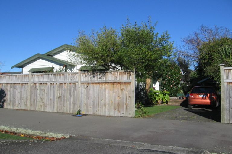 Photo of property in 10 Regent Street, Palmerston North, 4414