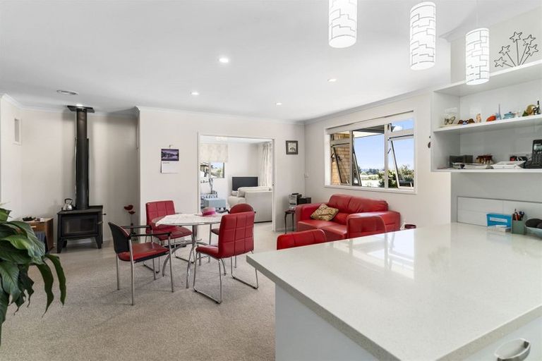 Photo of property in 23 Dayna Avenue, Ohauiti, Tauranga, 3112