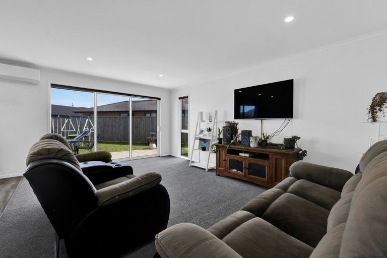 Photo of property in 42 County Drive, Hawera, 4610