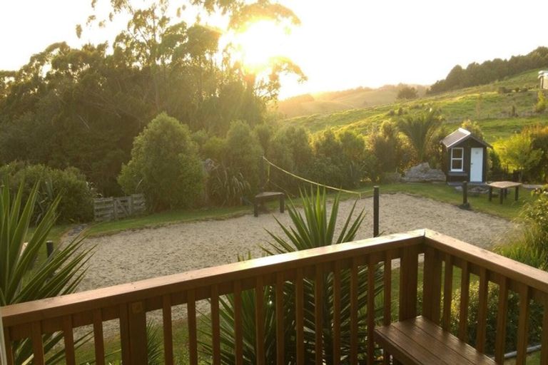 Photo of property in 53b Cemetery Road, Te Arai, Wellsford, 0975