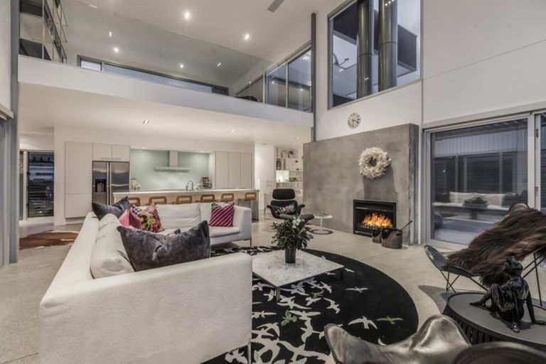 Photo of property in 39 Taumata Road, Omaha, 0986