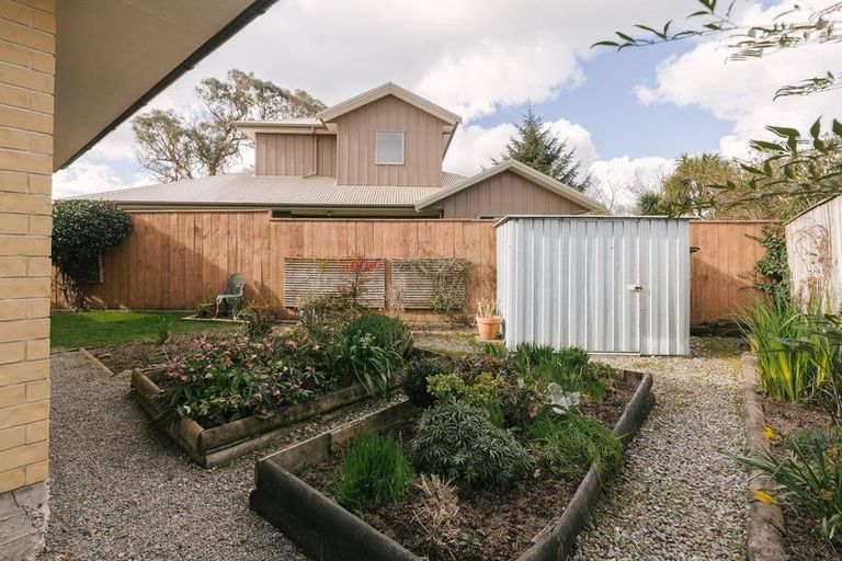Photo of property in 19a Anglesey Place, Awapuni, Palmerston North, 4412