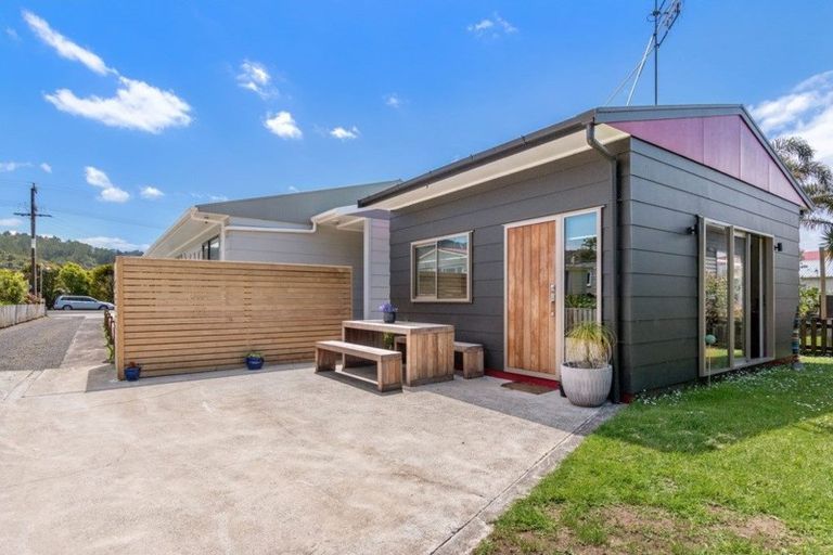 Photo of property in 15a Leo Street, Waihi Beach, 3611