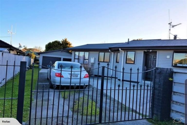 Photo of property in 111 Bryant Road, St Andrews, Hamilton, 3200